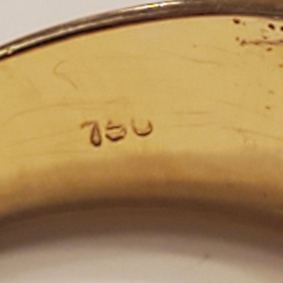 Beautiful  18K  yellow  gold  men’s diamond  ring - Picture 7 of 8